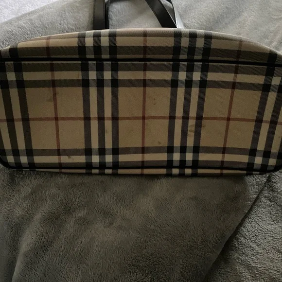 Burberry Tan and Black Plaid Tote - Picture 4 of 10
